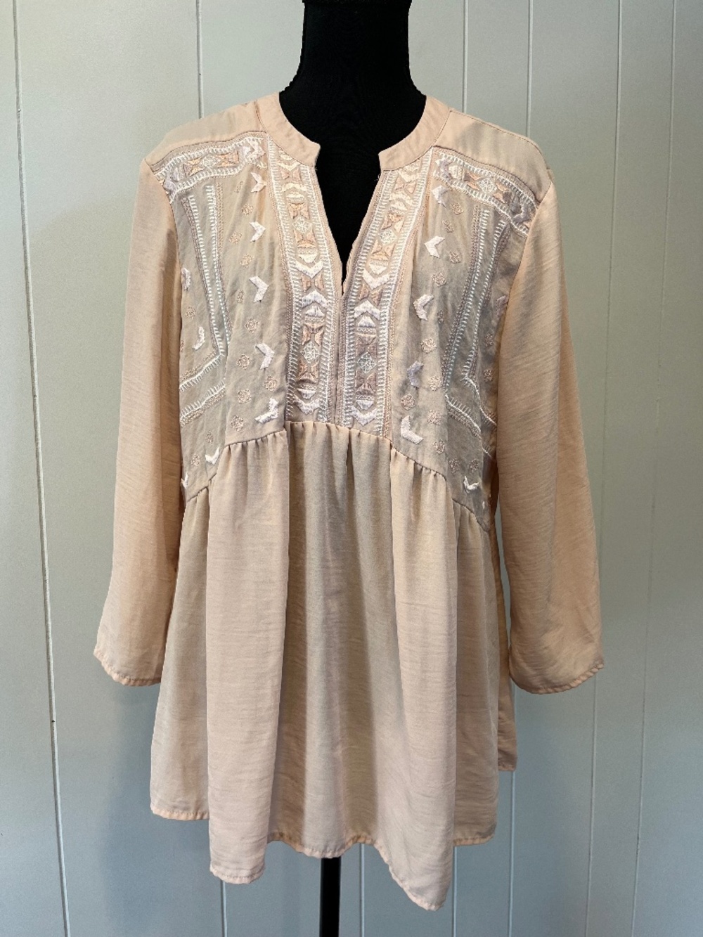 Adiva sz XL Light Neutral Blouse Bohemian Cottagecore Embroidered Romantic